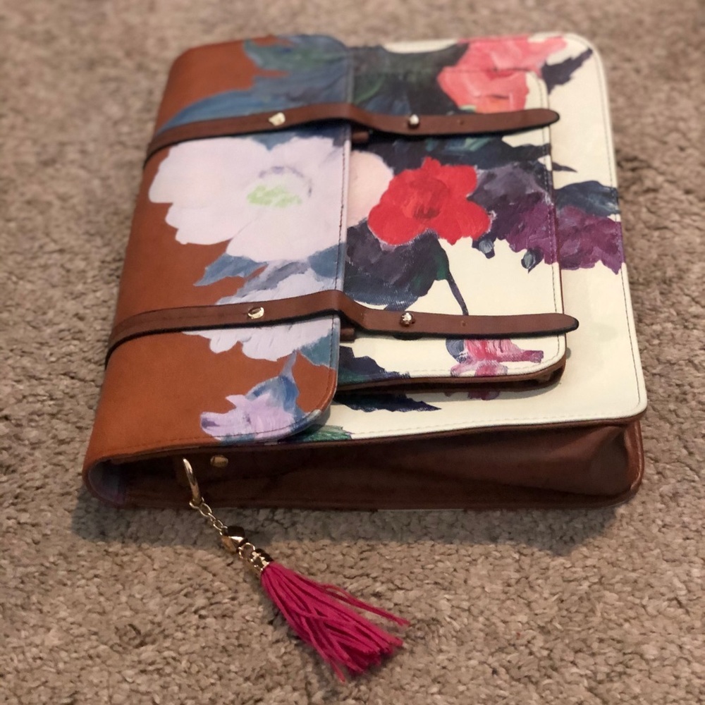 1916 House of Disaster Satchel